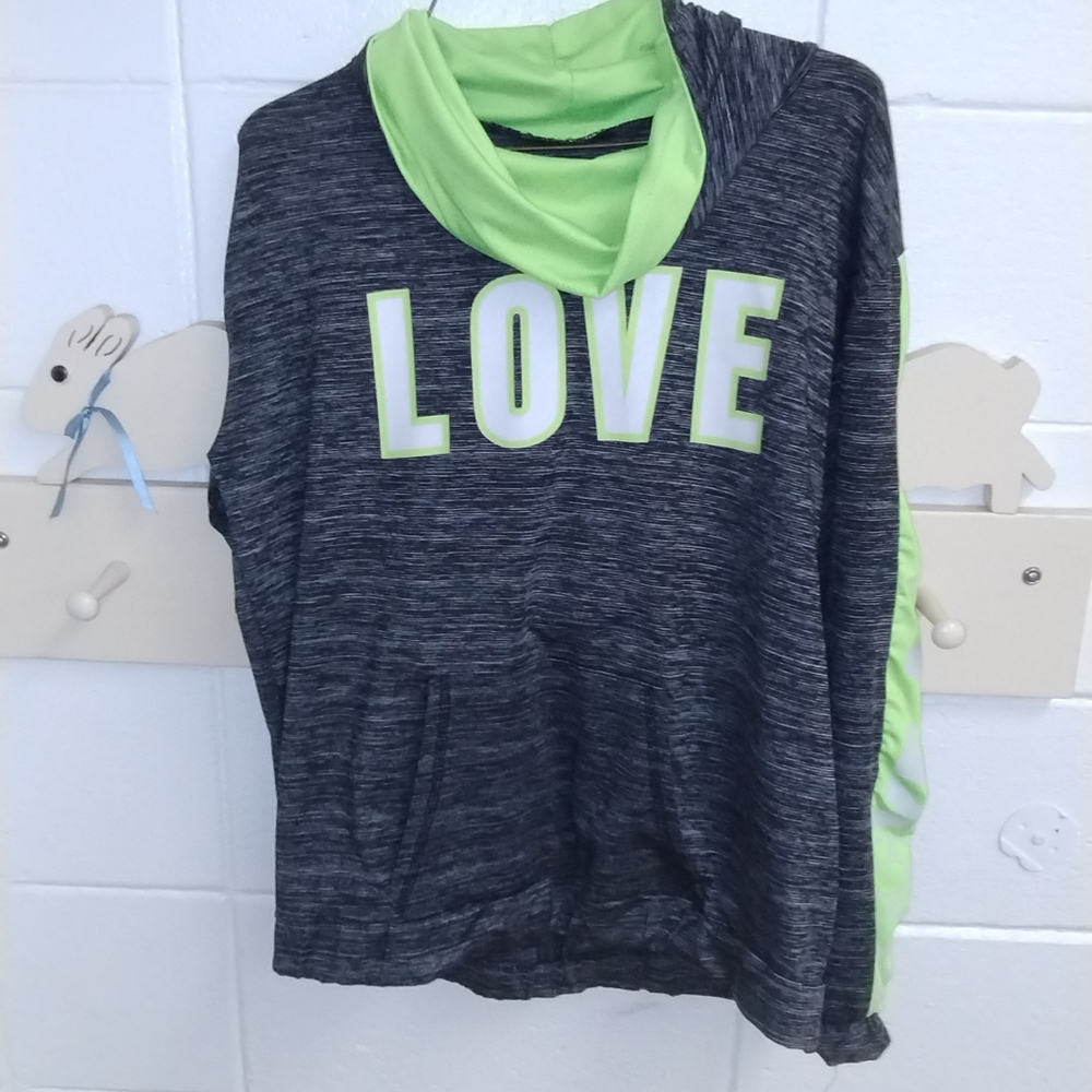 Body Instinct Sweatshirt sz M